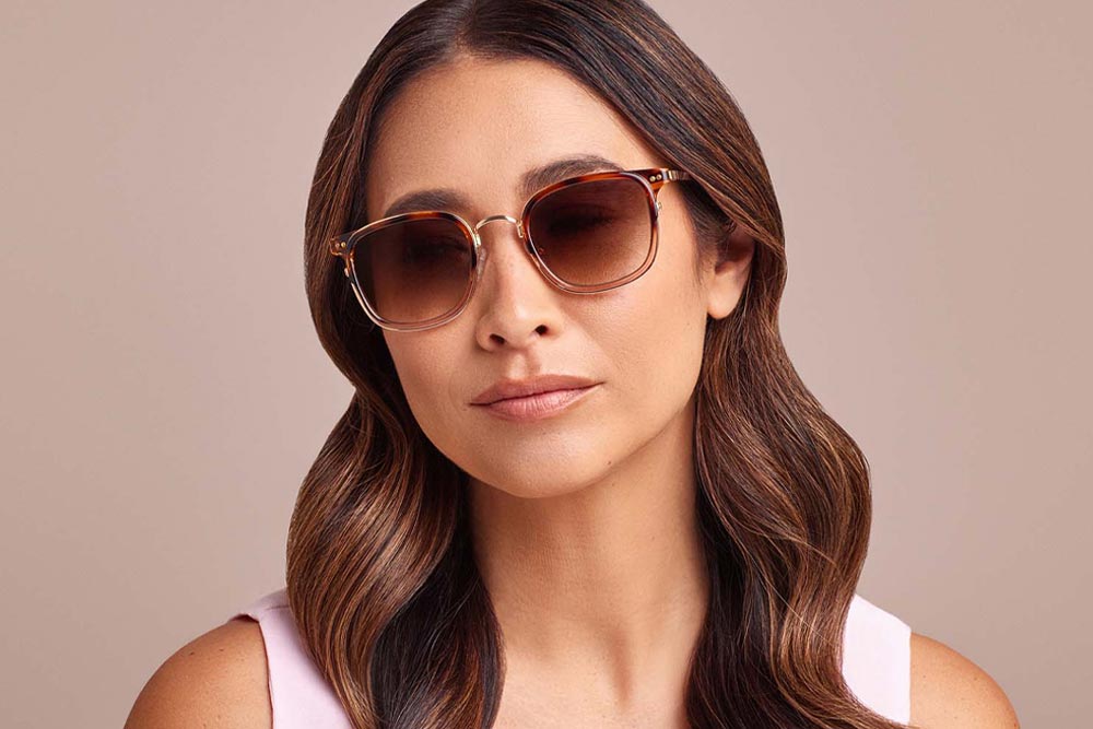 Fenn frames made from TR90 and Metal material.